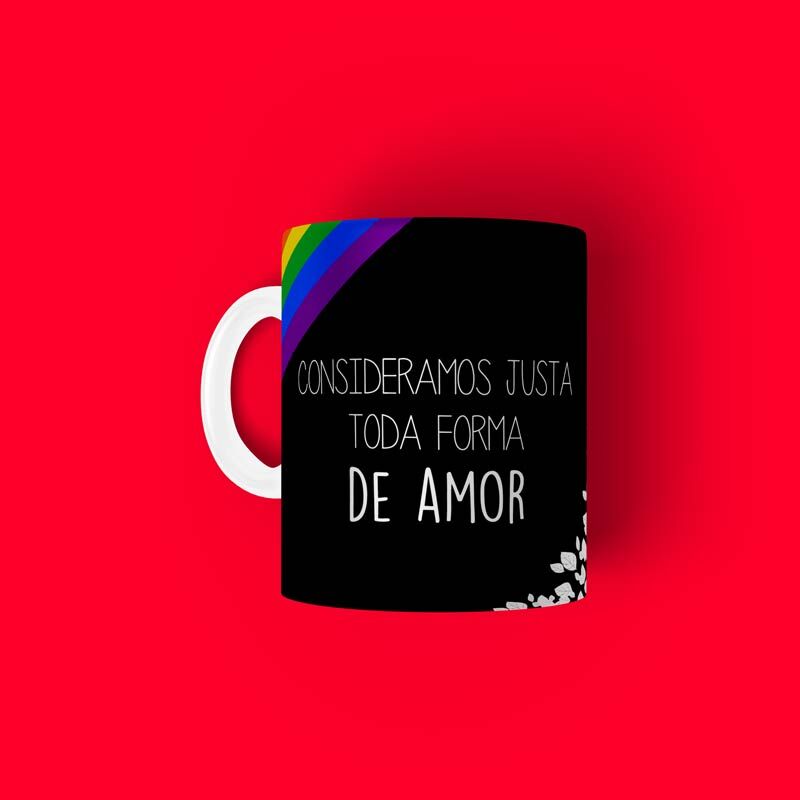 12667033697_consideramos-justa-toda-forma-de-amor.jpg Caneca personalizada namorados, toda forma de amor - Imagem 1