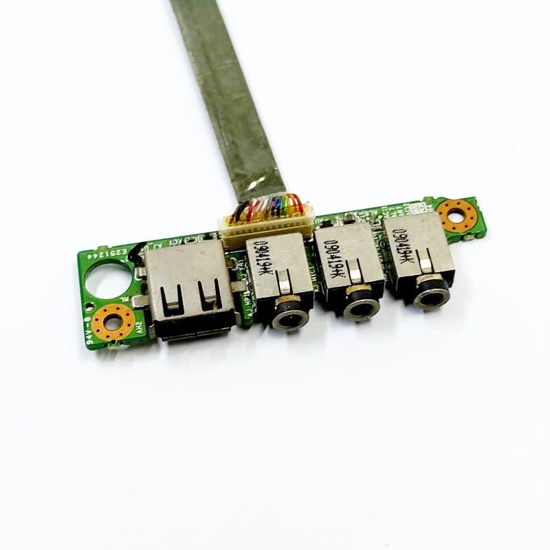 15174603141_Imagem20do20WhatsApp20de202023-02-0720as2023.39.26.jpg Placa Audio E Usb Positivo Premium Neo A3130 6-71-m74sa-d03a - Imagem 1