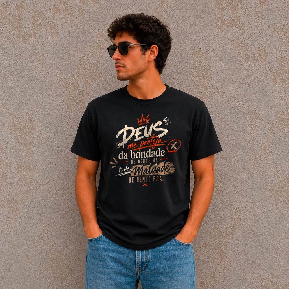 295DF7C63568EA6044398DCED1756D34.jpg Camiseta Streetwear Deus Me Proteja da Bondade de Gente Má 100% Algodão Fio 30.1 - Imagem 2